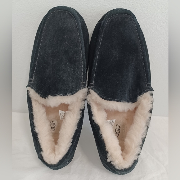 Ugg Slippers Loafers Moc Black Suede Leather Men's Size 11 - Picture 8 of 12